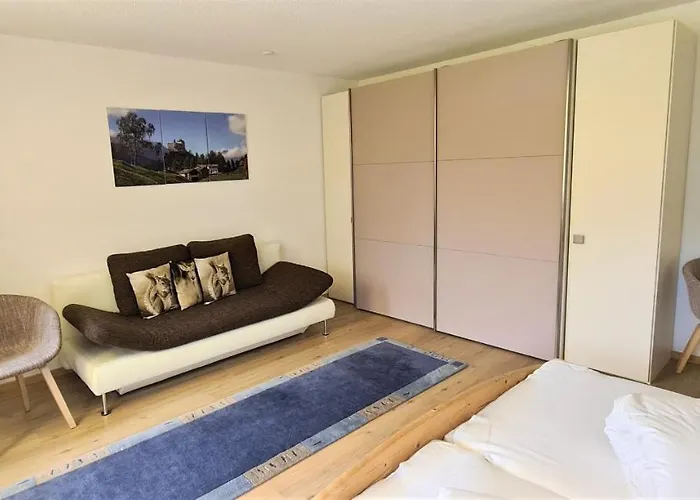 2206 Frisch Renovierte Mit Modernem Ambiente Apartman Vulpera